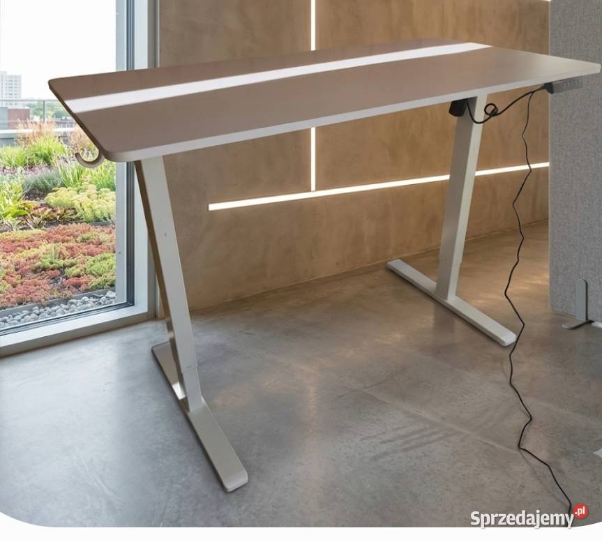 Biurko elektryczne z regulacją wysokości 118cm Meble Leżajsk