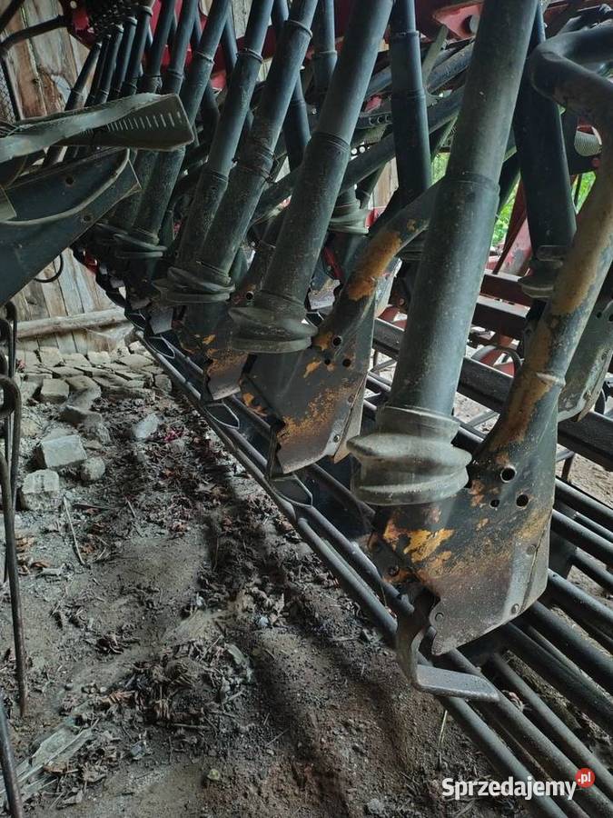 Przewracają do siana pasowa na 3 rzędy zebow Zgrabiarki i przetrząsacze lubelskie Wolica Pierwsza