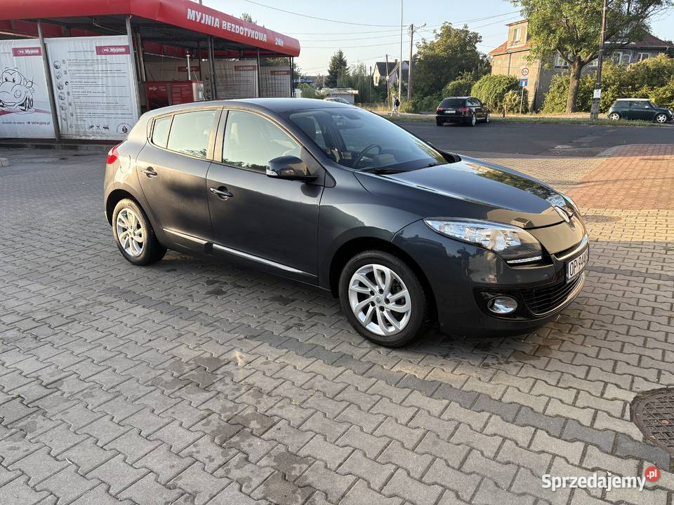 Renault Megane 16 zadbane niski przebieg Rok produkcji 2013 Megane Opole