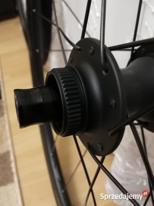 bontrager paradigm disc tubeless ready