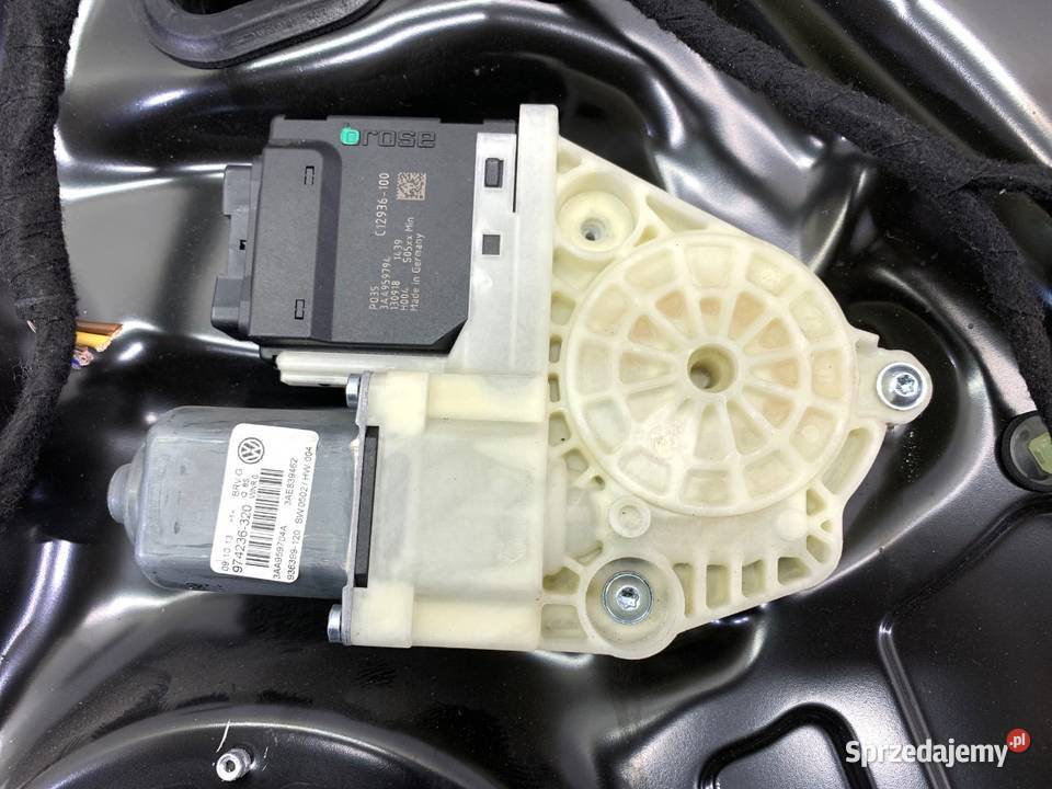 PODNOŚNIK SZYBY PRAWY TYŁ VW PASSAT B7 Mechanizmy opuszczania szyb
