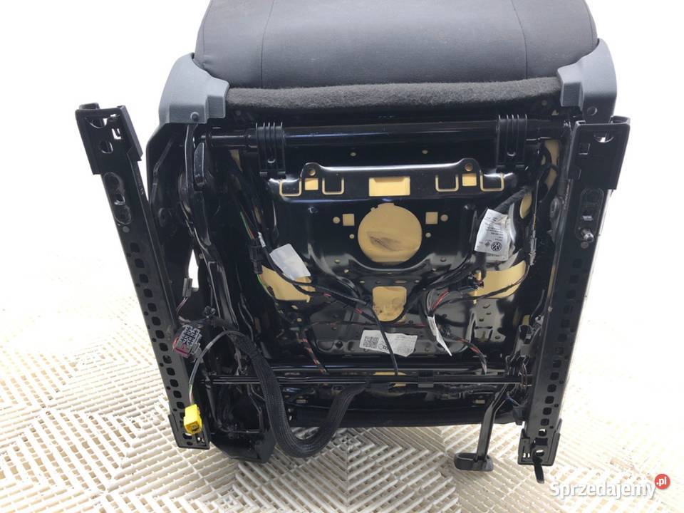 FOTEL LEWY PRZÓD VW GOLF VII Hatchback SIEDZENIE