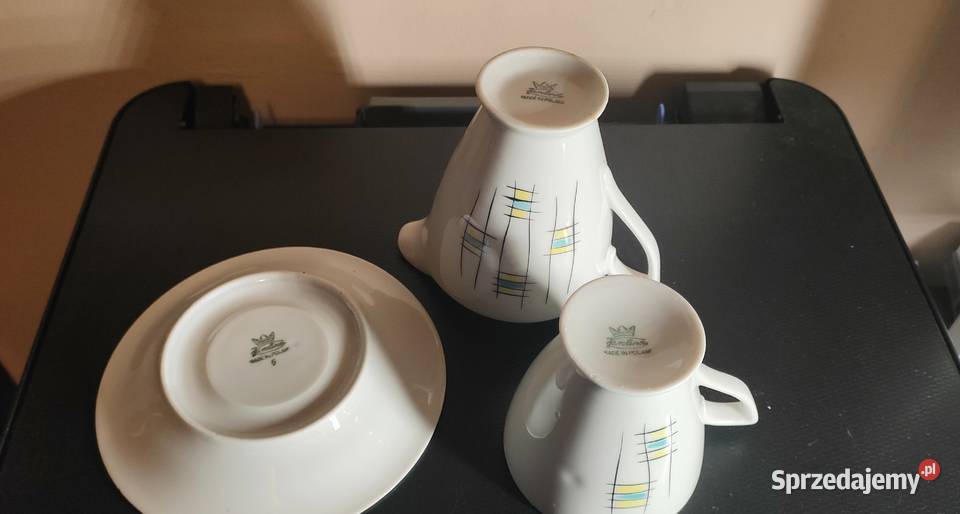filiżanka spodeczki i mlecznik porcelana Siemianowice Śląskie