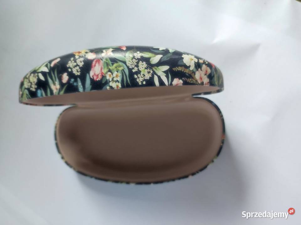 eleganckie etui na okulary z kwiatowym wzorem Kielce