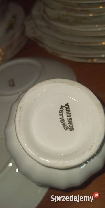 Filiżanka z talerzykiem z żółtą różą Syg English Porcelana i szkło Antyki, Sztuka, Kolekcje sprzedam