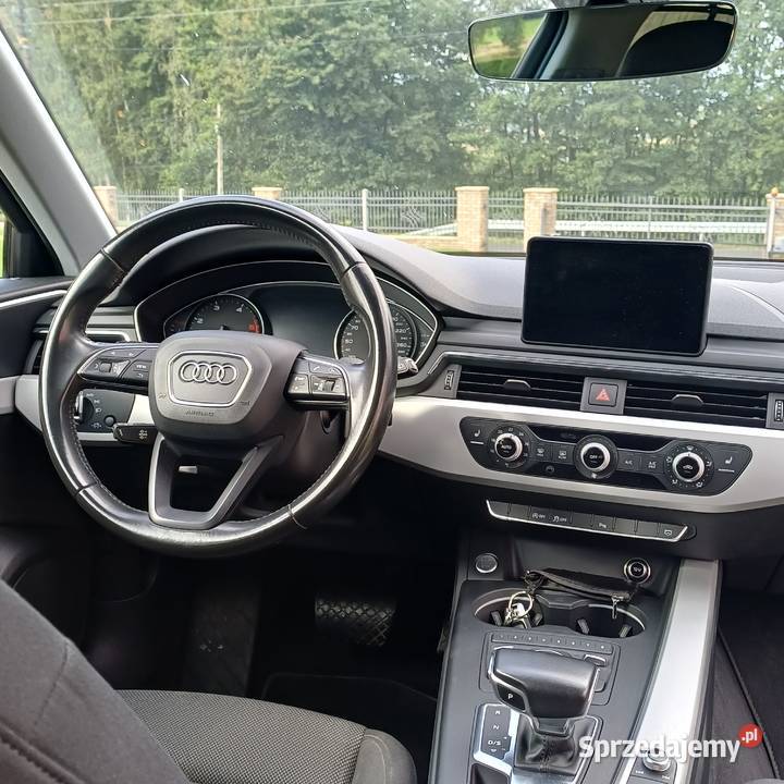Audi a4 b9 2016