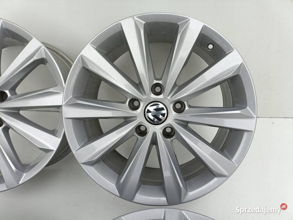 VW Touareg II 7P 10 FELGI ALUMINIOWE ALUFELGI 19 sprzedam