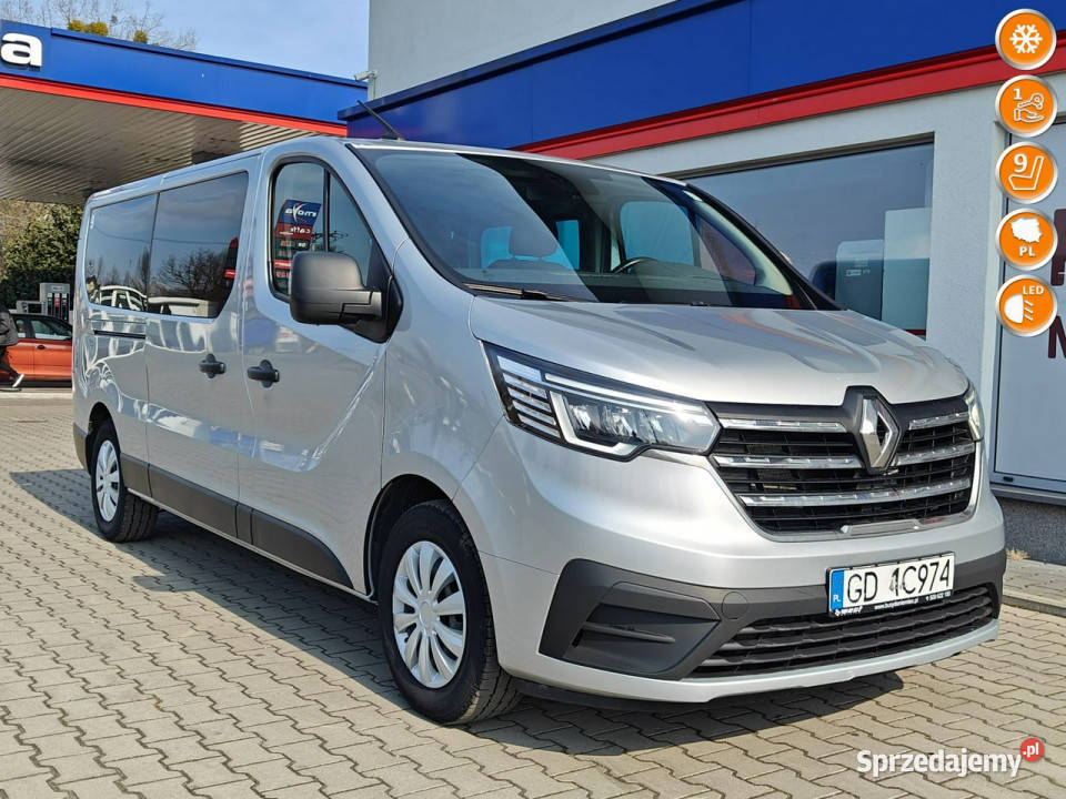 Renault Trafic 9 osobowy III 2014 Karczew