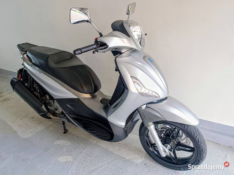 Piaggio Beverly 350 300 Sport Touring ABS ASR na Piaggio Dukla