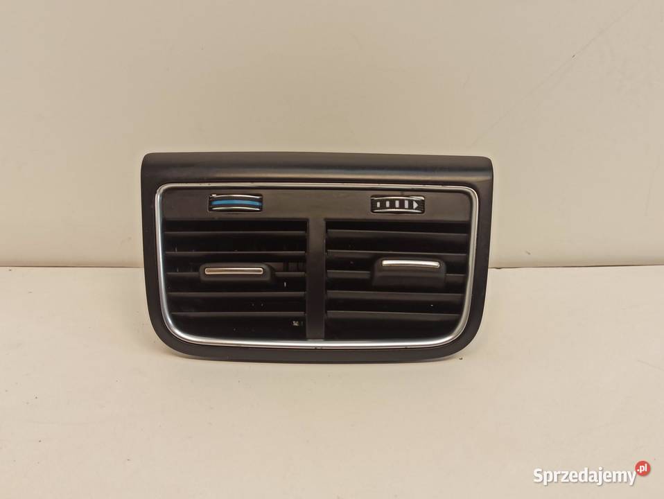 AUDI A4 B8 KRATKA NAWIEWU TYŁ 8K0819203H osobowe dolnośląskie