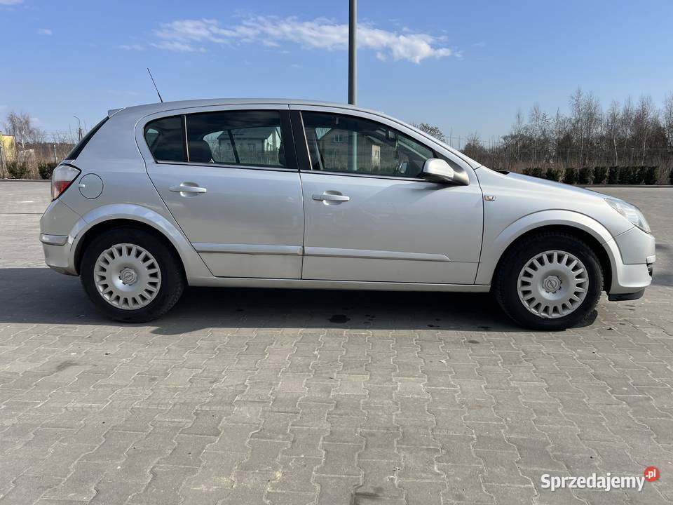 Opel Astra H 16 sprzedam