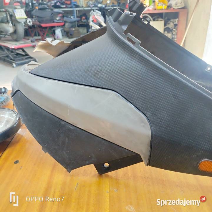 Plastiki pod siedzenia Piaggio NRG 50 Łubno