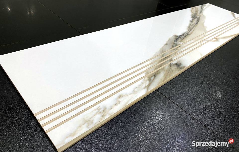 MARMUR NA SCHODY Calacatta Carrara stopnica Łask