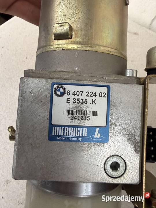 Pompa dachu z siłownikiem BMW Z3 Płock