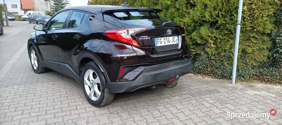 Toyota CHR hybryda oszczędność nieuszkodzony Leszno