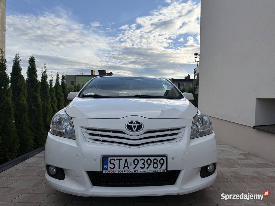 Toyota Verso 7 osobowa dach panoramiczny Piekary Śląskie sprzedam