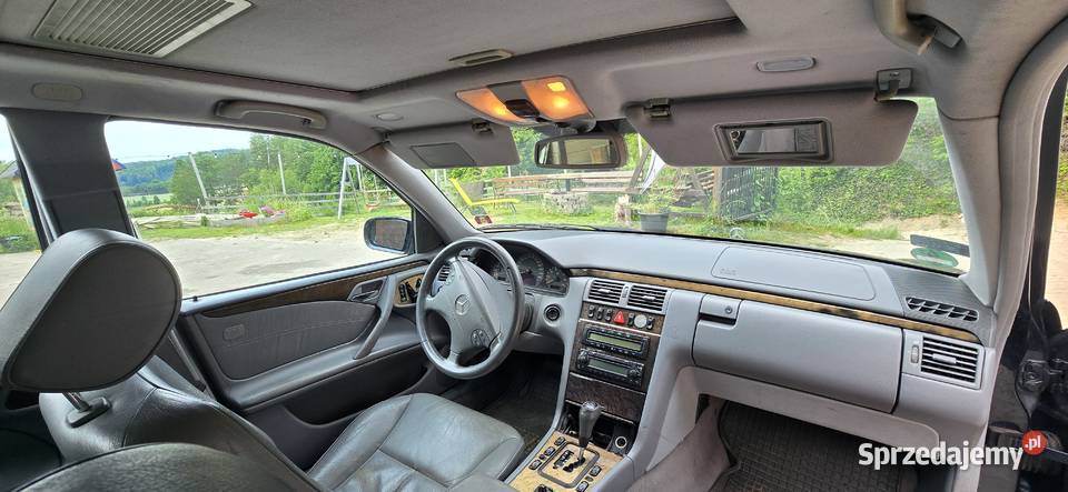 Mercedes w210 43 v8 4matic 1999r