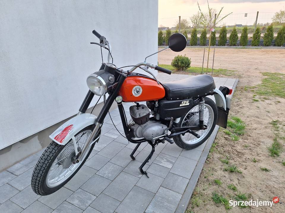 wsk 125 zarejestrowana MO6B3 1985r 12000km Kartuzy