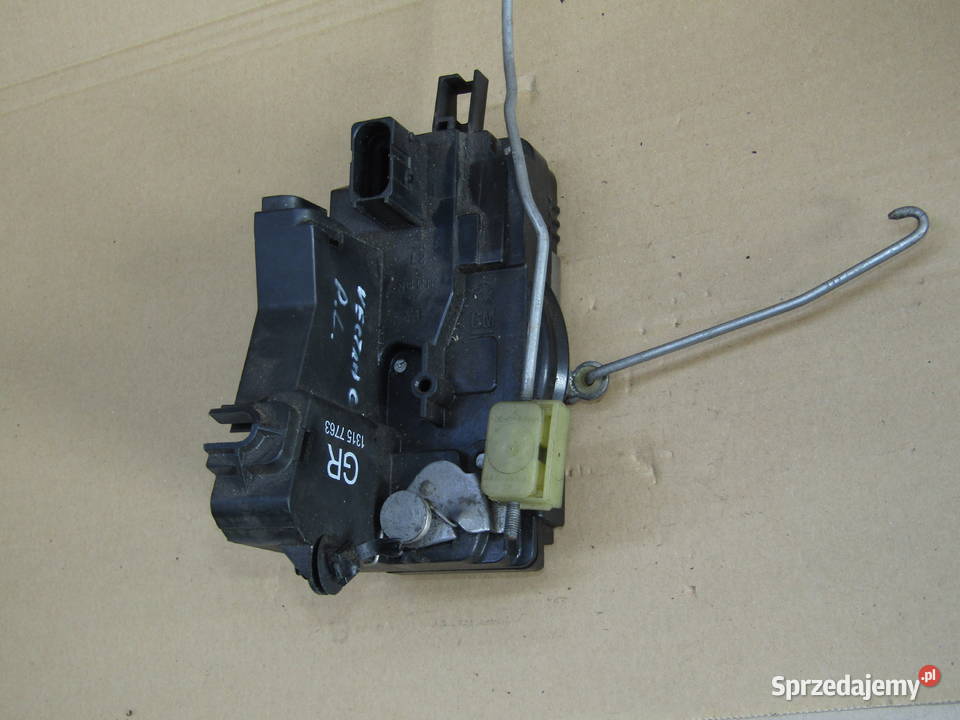 ZAMEK DRZWI PRZEDNI LEWY OPEL VECTRA C 13157763 osobowe łódzkie