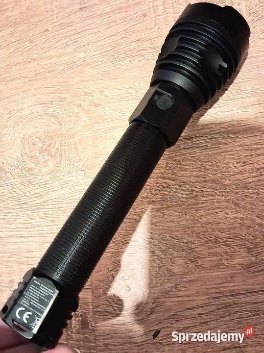 Solidna nowa latarka sprzedam
