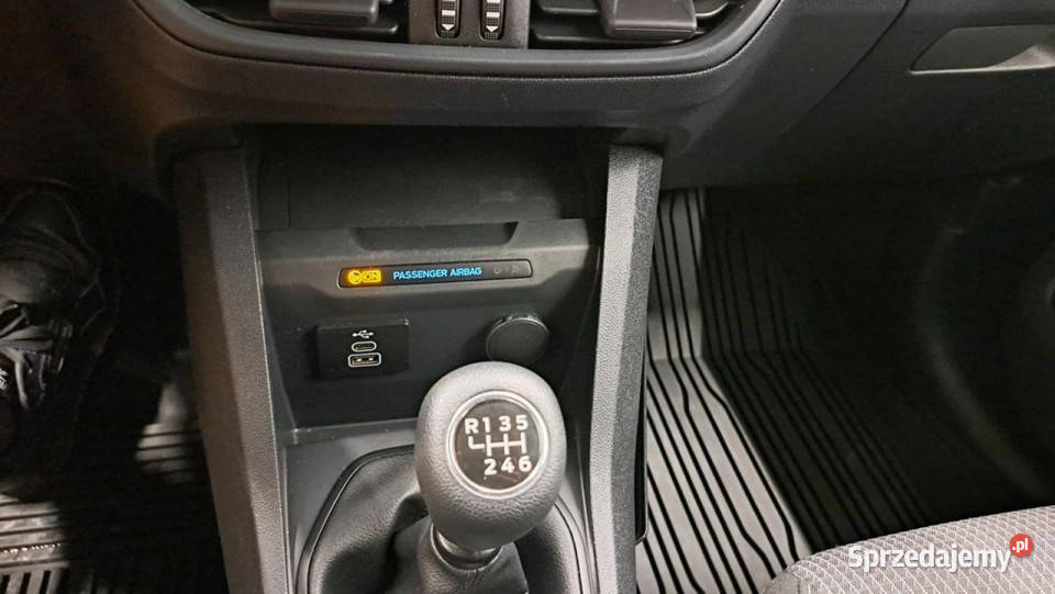 Ford Transit Courier Trend 15 EcoBlue E6d 22t 1499cm3 Grójec