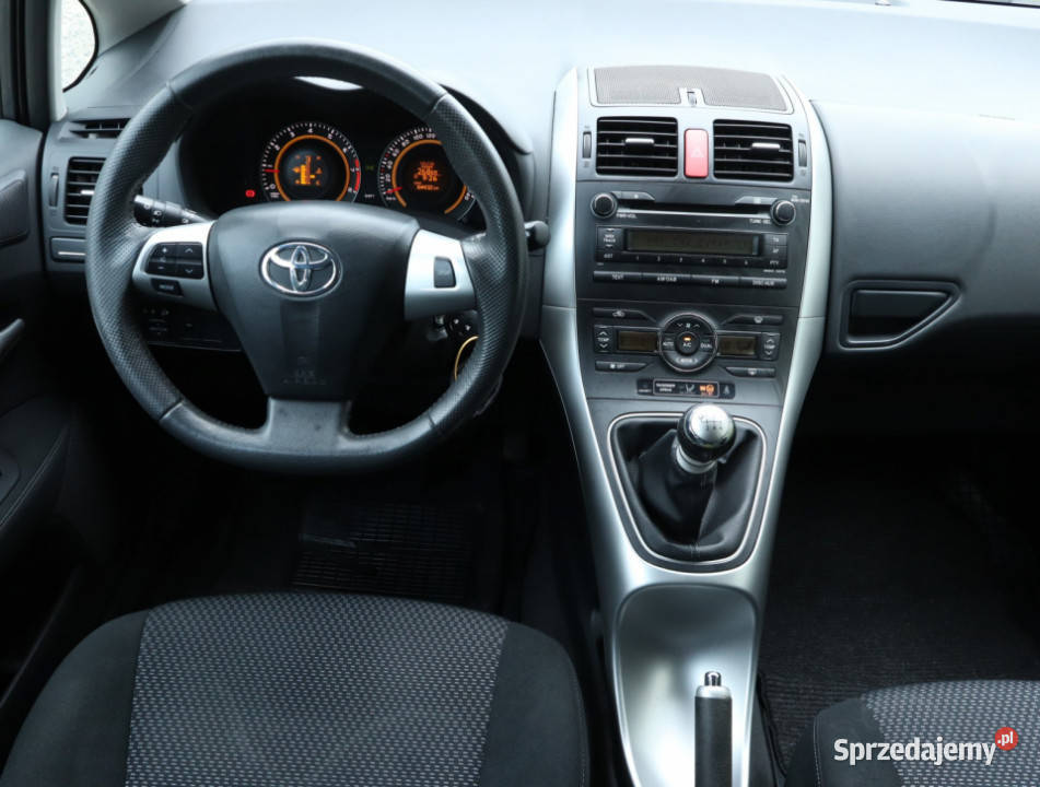 Toyota Auris 16 Valvematic mazowieckie