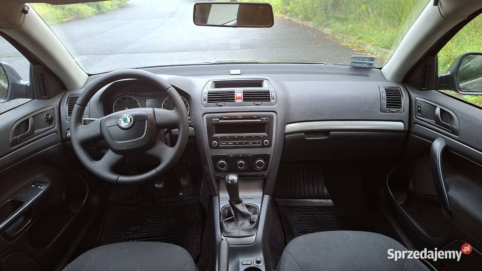 Ładna Skoda Octavia II TOUR 16 GAZ 2012 klima łódzkie Łódź
