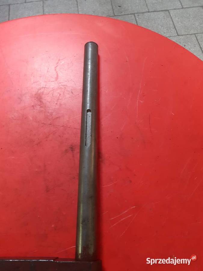 Dźwignia skrzyni pośredniej Ursus C385 88108010