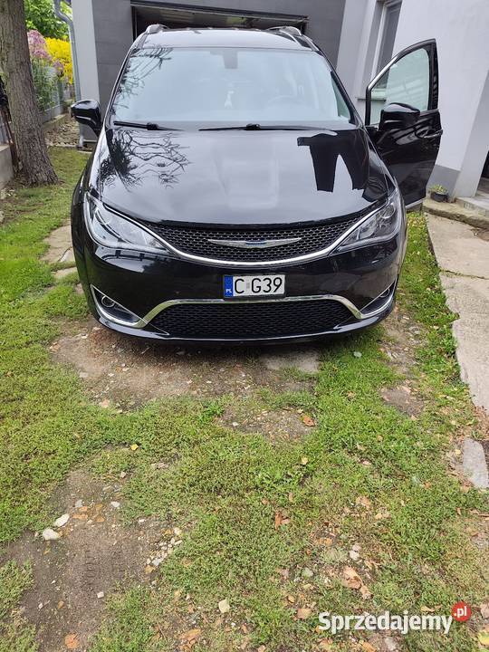 Chrysler Pacyfica 2018 benzyna Motoryzacja Łasin