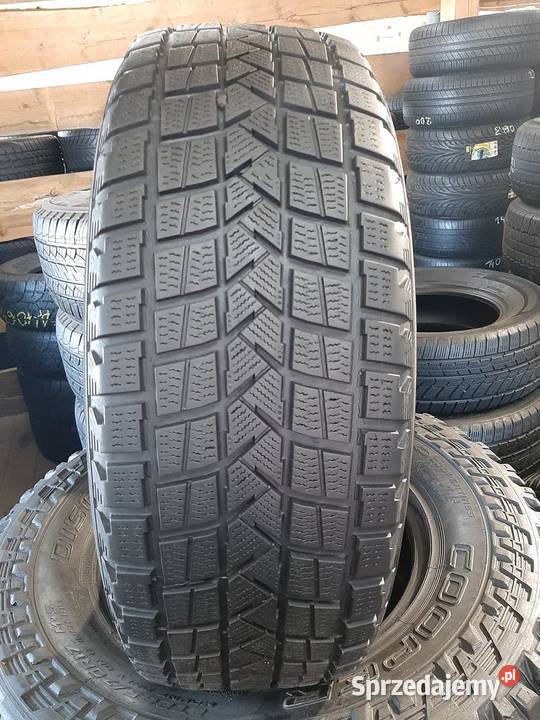 2x Opona UŻYWANA ZIMOWA 23565R17 FIREMAX 149 Zaścianki sprzedam