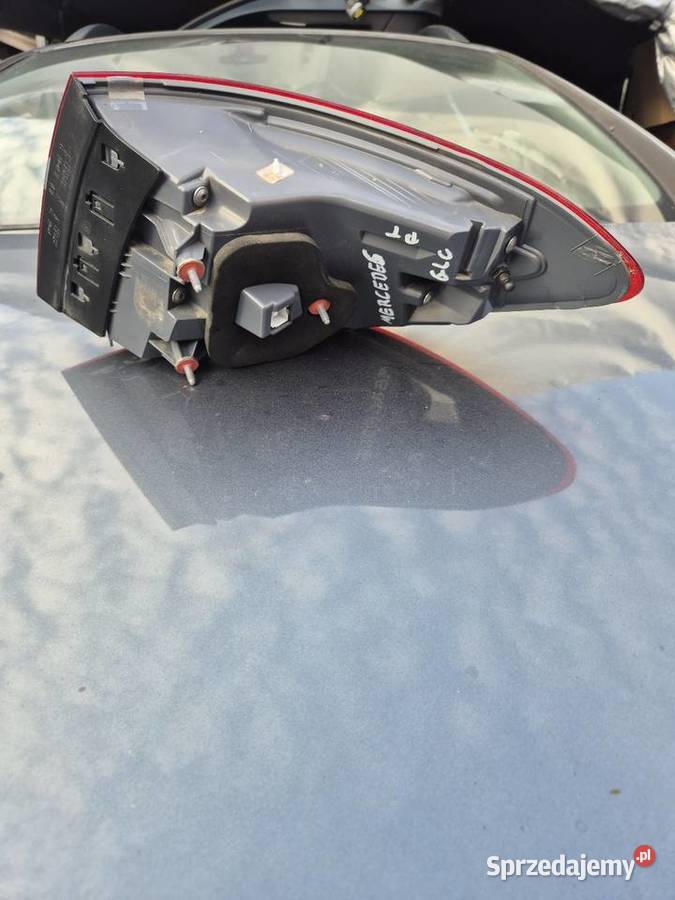 Sprzedam lampę lewy tył do MERCEDES GLS A253 Oświetlenie