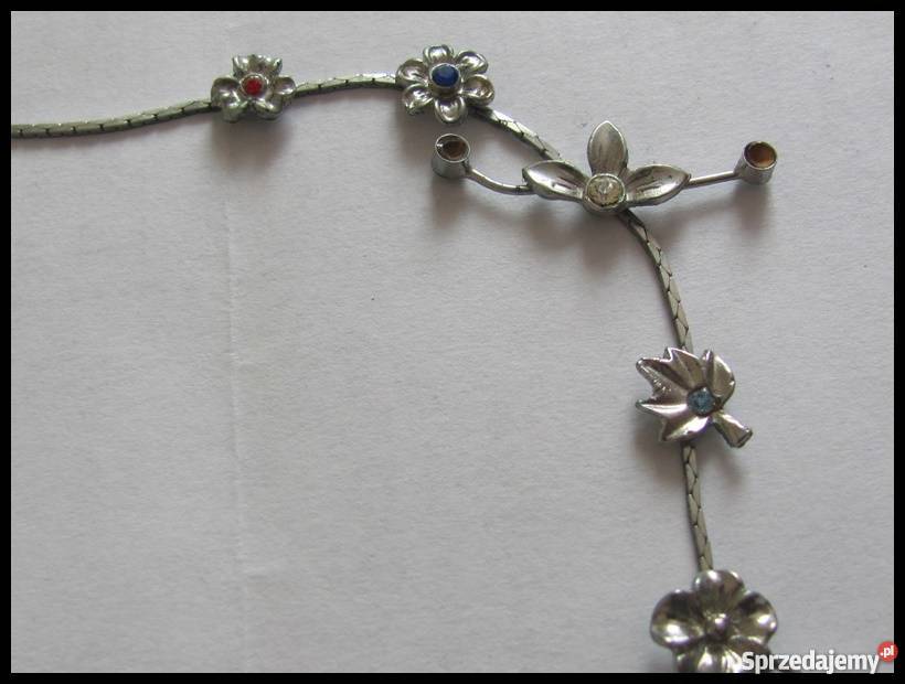 Naszyjnik kwiatki sztuczna biżuteria Płock