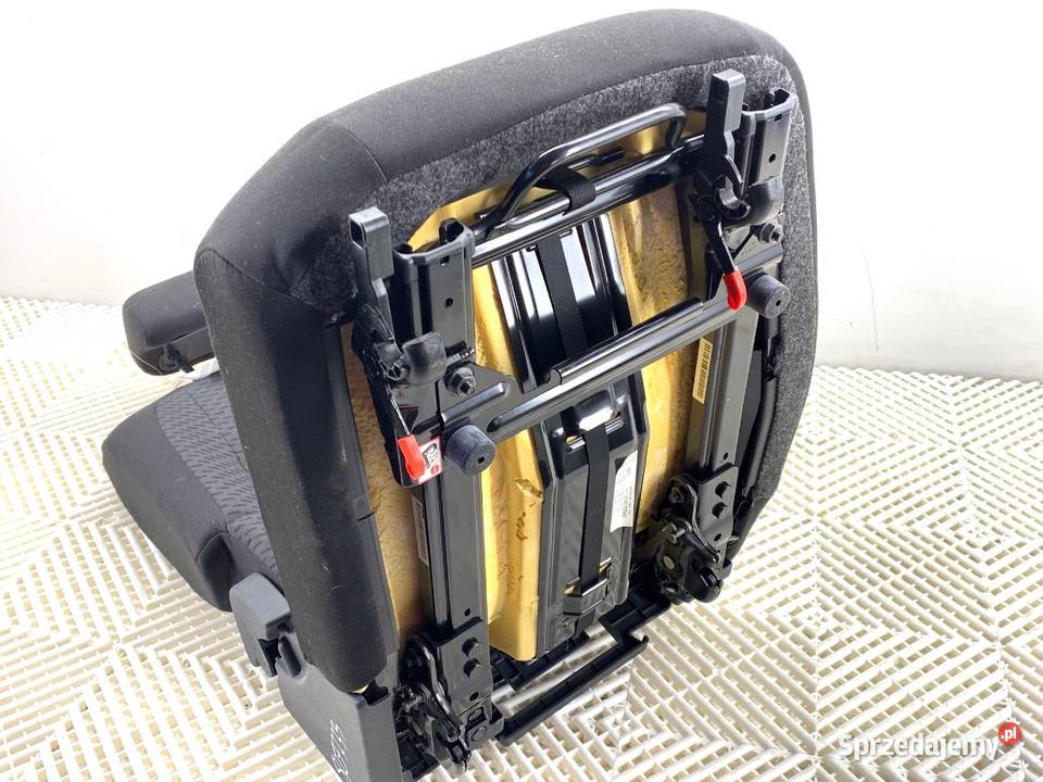 FOTEL TYŁ LEWY SKODA ROOMSTER Van minibus 0615