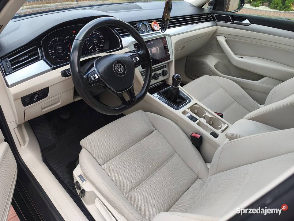 Vw Passat 20TDI 190hp 2017rPolski SalonGorąco Passat Mrozowa Wola sprzedam