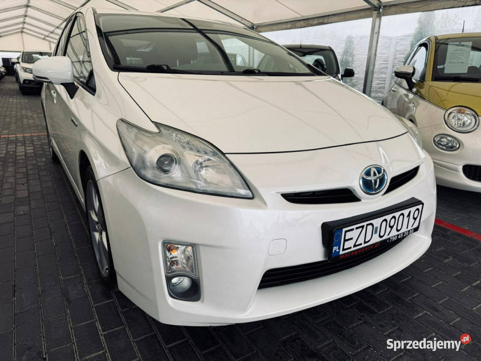 Toyota Prius 18 Benzyna HYBRYDA 180 Automat 4/5 Zduńska Wola sprzedam