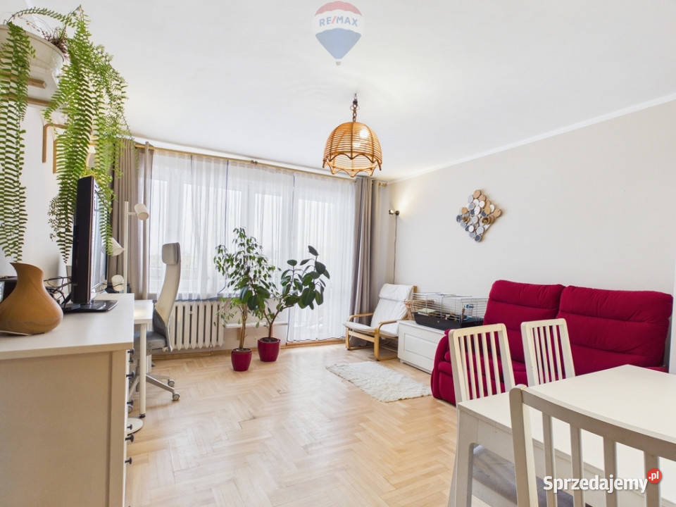 3pokojowe mieszkanie z loggią Gdynia Cisowa wielka płyta