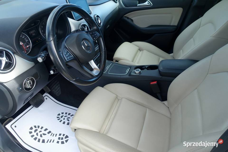 Mercedes B180 122 LIFT Automat Skóra LED Salon śląskie