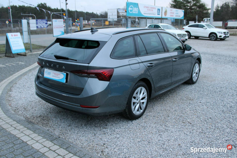 koda Octavia AMBITION Fvat LED Salon Polska Warszawa