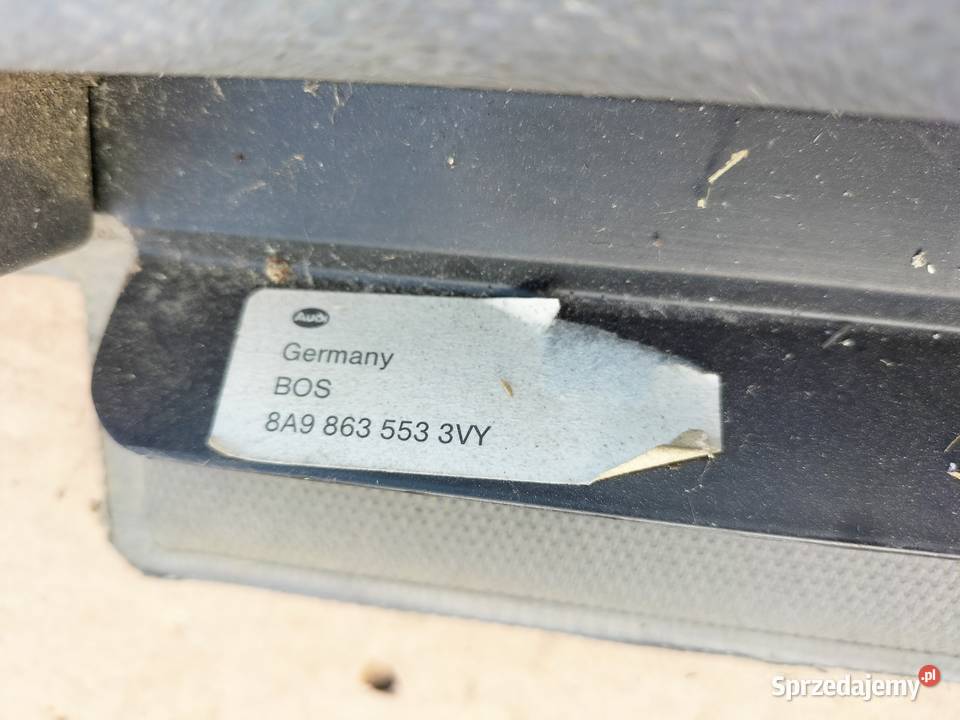 Audi 80 B4 Roleta bagażnika SIWA 8A9863553 Kamień-Kolonia