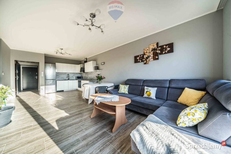 Parterowy funkcjonalny dom z ogródkiem Liczba pokoi 4 wielkopolskie Lusówko