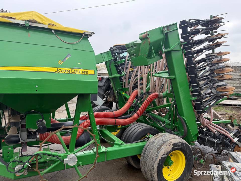 Siewnik zbożowy John Deere 740A Nowa Ruda sprzedam