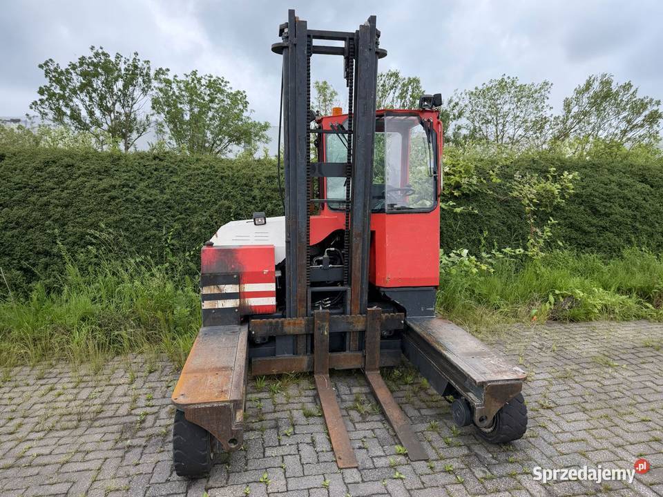 Combilift C4000 wózek boczny wielokierunkowy