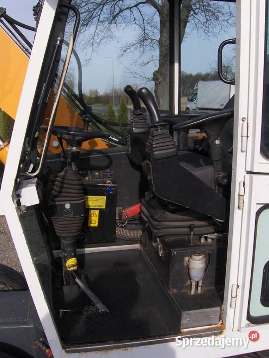 BOKI 6551 KOPARKA Cmentarna Teleskopowa Obrotowa Rok produkcji 2009 Koparki