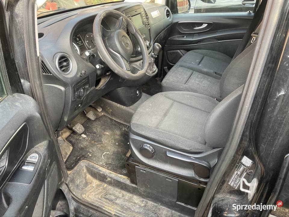 Mercedes Vito auto karawan pogrzebowy Jastrząb