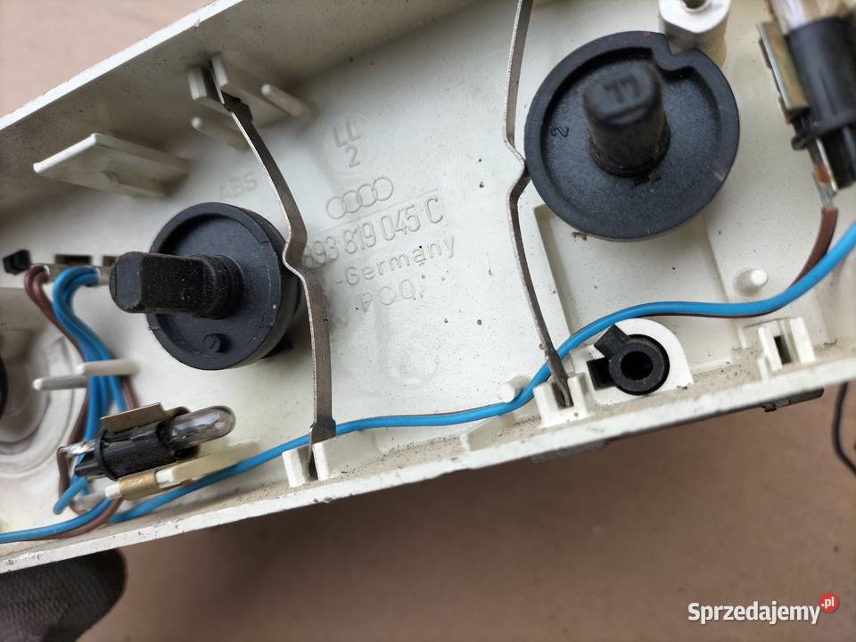 AUDI 80 B3 B4 PANEL NAWIEWU 893819045C osobowe Kamień-Kolonia sprzedam