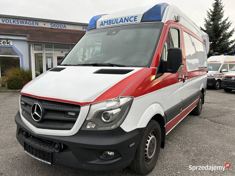 MercedesBenz Sprinter 30 CDI Ambulans Karetka reflektory ksenonowe Opole