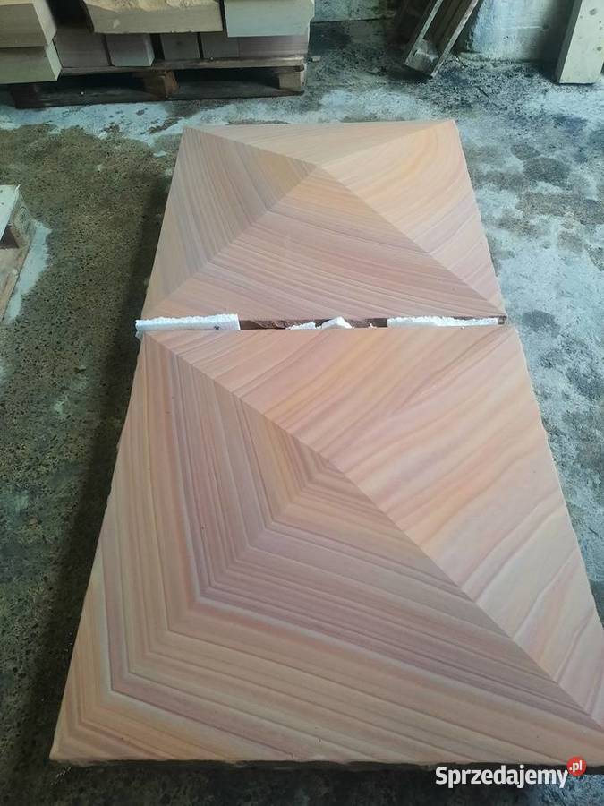 Daszki nakrywy z piaskowca Miedzna Drewniana