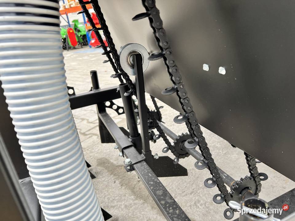 Sadzarka do czosnku tulipanów cebuli bobu BOMET Ogrodnictwo i sadownictwo Ciechanów