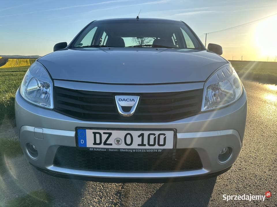 Dacia Sandero 14 MPi 75 101000 2009 z Niemiec 101000km Sandero Przeworsk