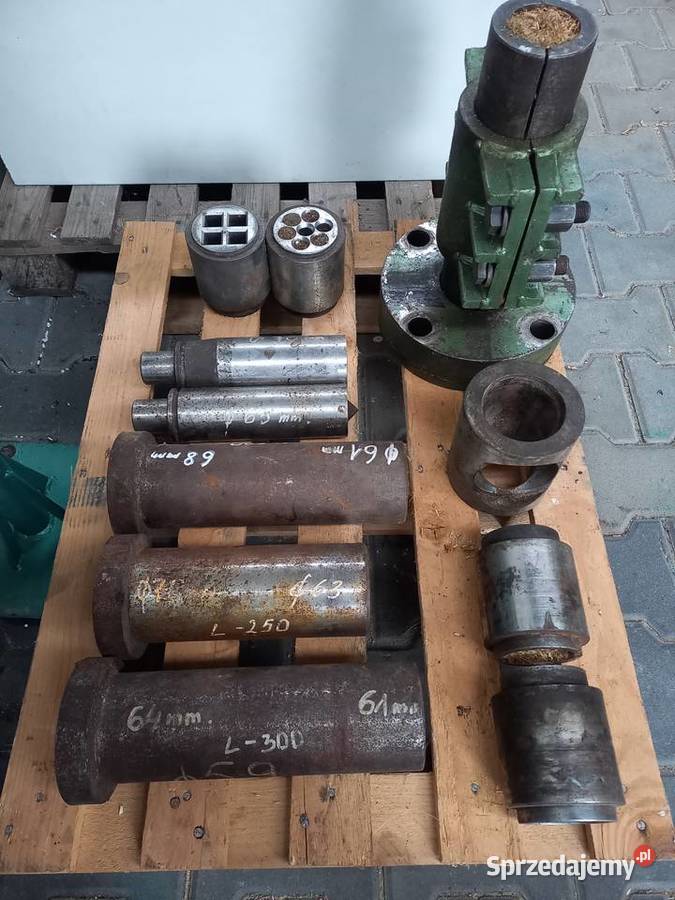 Brykieciarka Peleciarka Wektor bt60